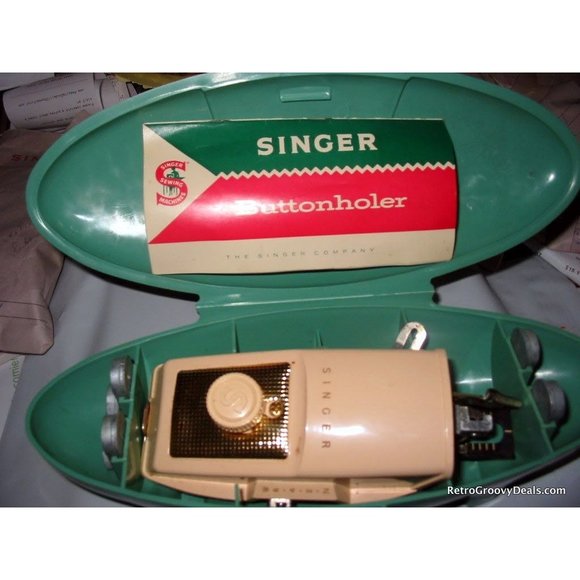 1960 Singer Green Atomic Case Sewing Buttonhole Maker case #489500 or 489510 - Picture 7 of 10